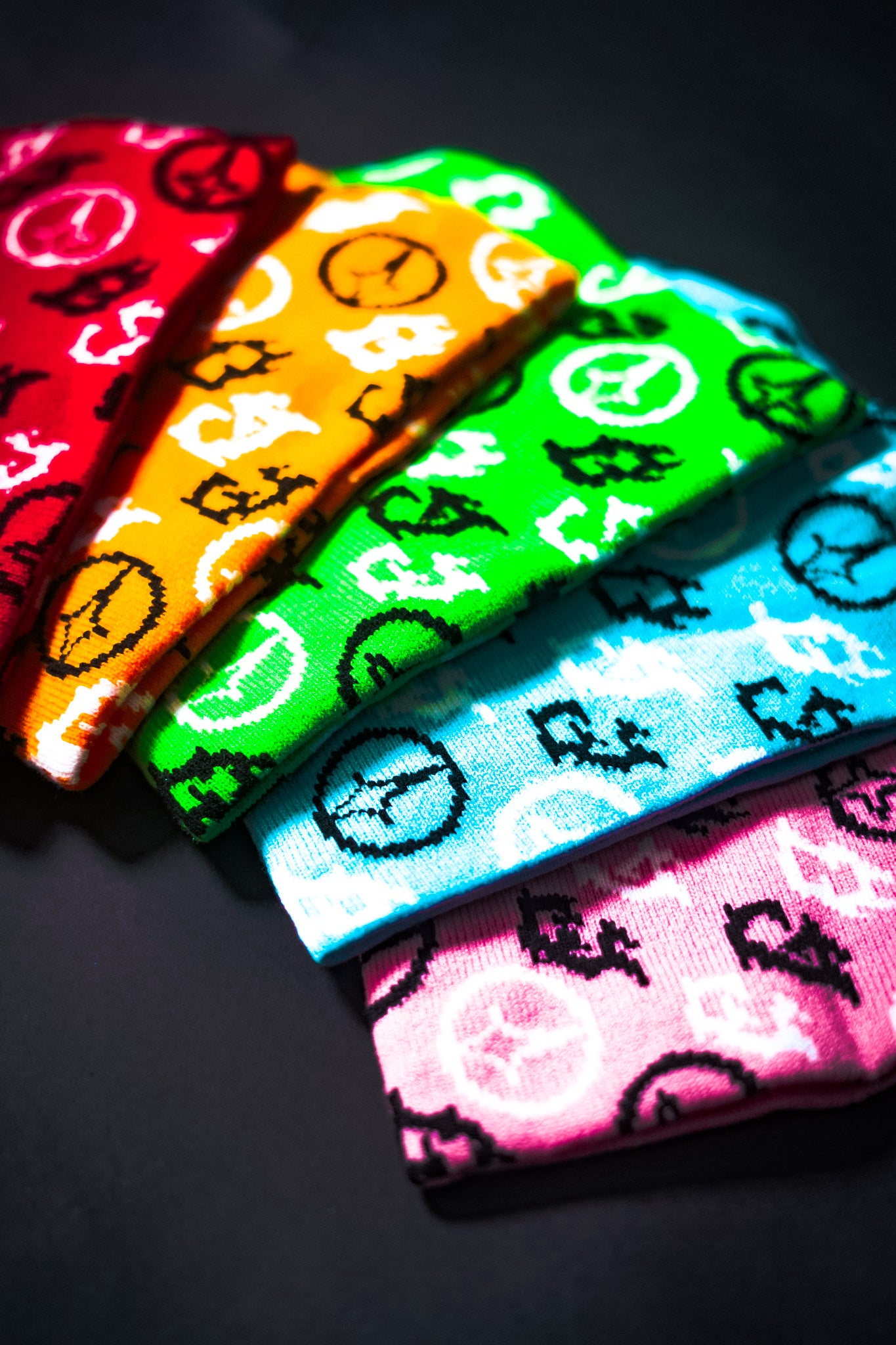 EMBLEM BEANIE